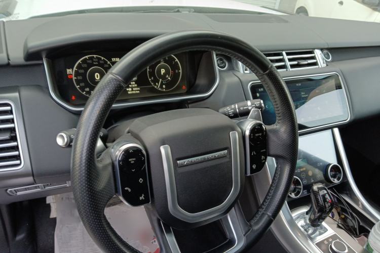 Used Land Rover Range Sport 2017 3.0 SC V6 HSE DYNAMIC Steering Wheel