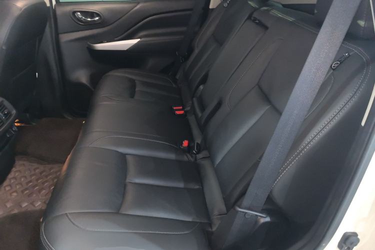 Used Nissan Terra 2020 2.5L XL Upper 4WD Automatic Four-Wheel Drive Luxury Edition Left Rear Seat