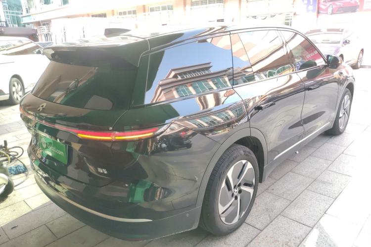 Used Nio ES8 2024 75 kWh Rear Right 45 Deg