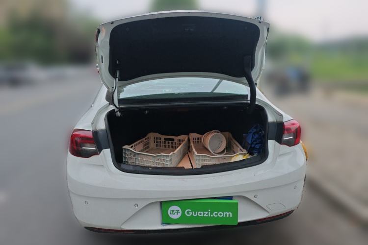 Used Buick Regal 2017 20T Luxury Model Trunk