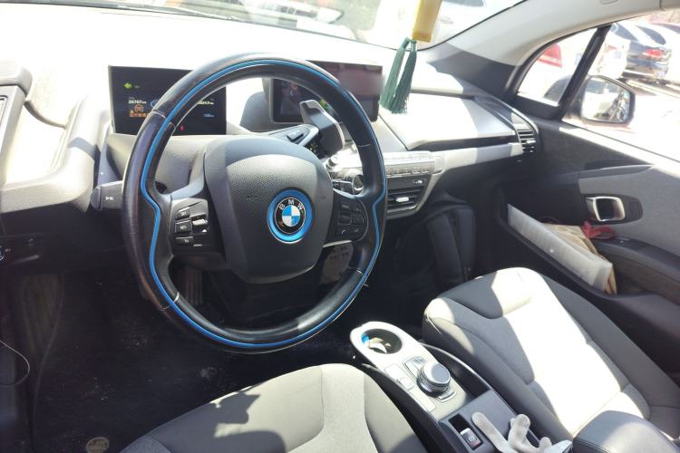 Used BMW i3 2016 Upgraded Deluxe Edition
