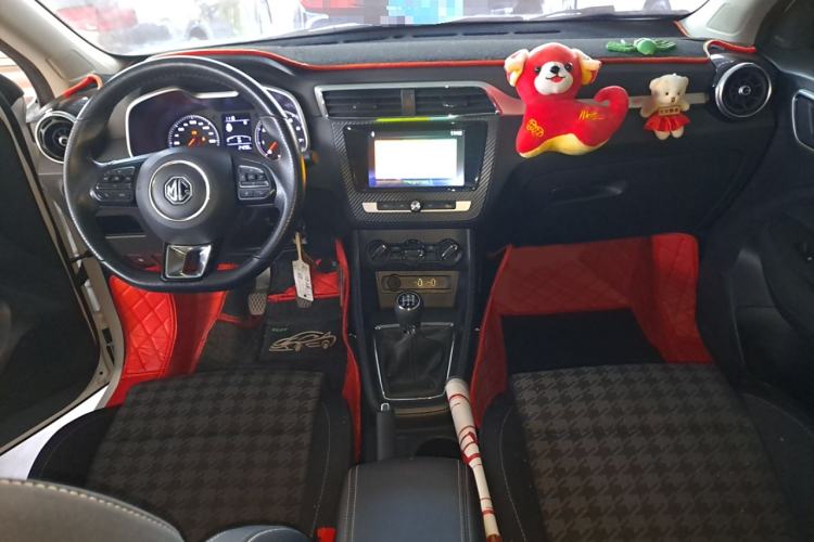 Used MG ZS 2019 1.5L Manual 65-inch Giant-Sized Sunroof Global Edition China VI Standard
