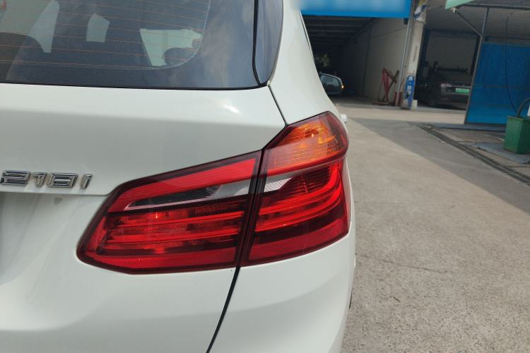 Used BMW 2 Series Active Tourer 2015 218i Leading Model Exterior 3