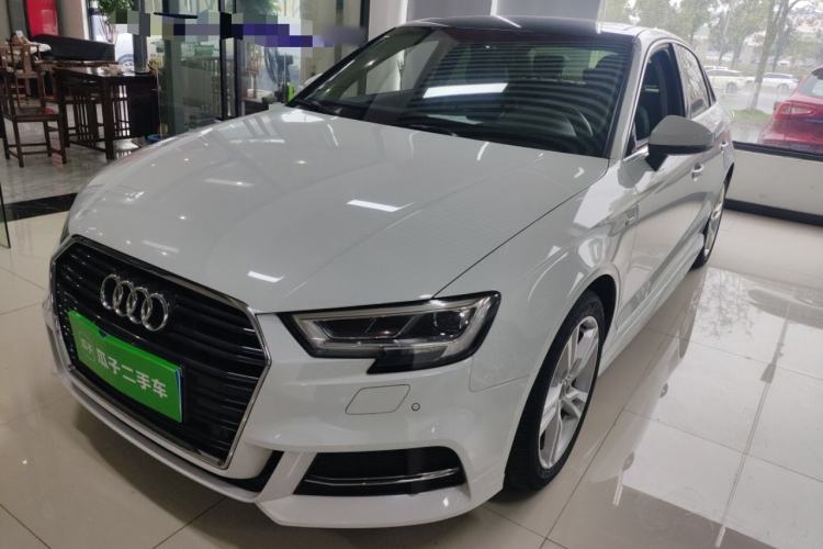 Used Audi A3 2019 Limousine 35 TFSI Fashion Edition China V standard