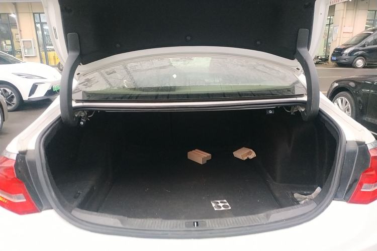 Used Buick LaCrosse 2016 20T Elite Edition Trunk