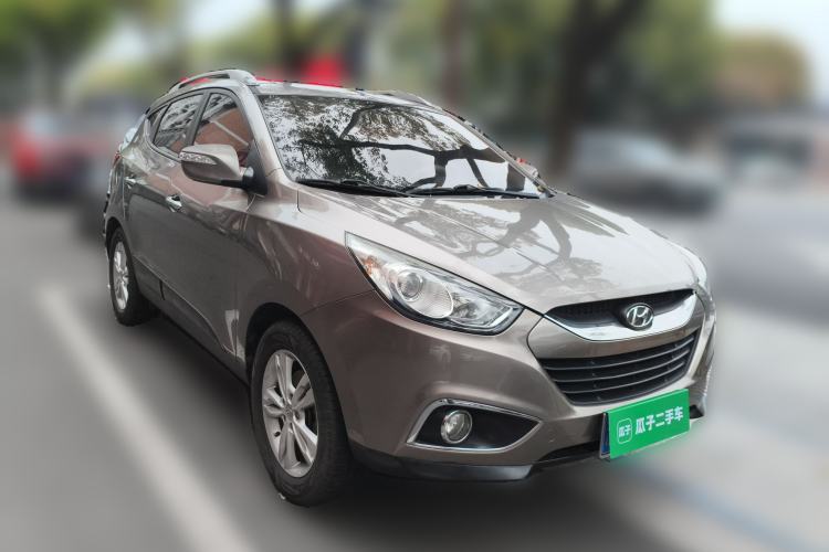 Used Hyundai ix35 2010 2.0L Automatic Two-Wheel Drive Elite Edition GLS
