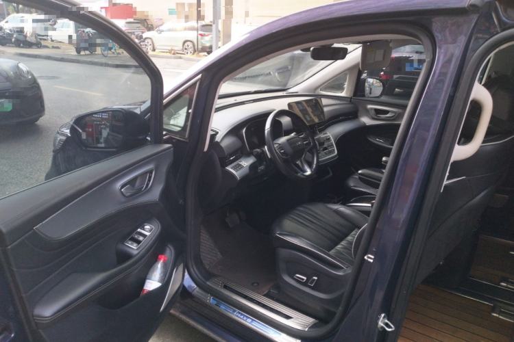 Used Roewe iMAX8 2021 400TGI Supreme Series Prestige Edition