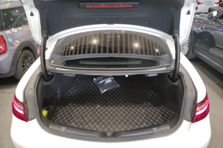 Used Mercedes-Benz E-Class 2021 E 260 Coupe