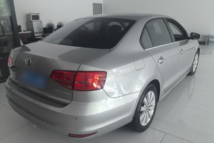 Used Volkswagen Sagitar 2015 1.6L Automatic Comfort Model