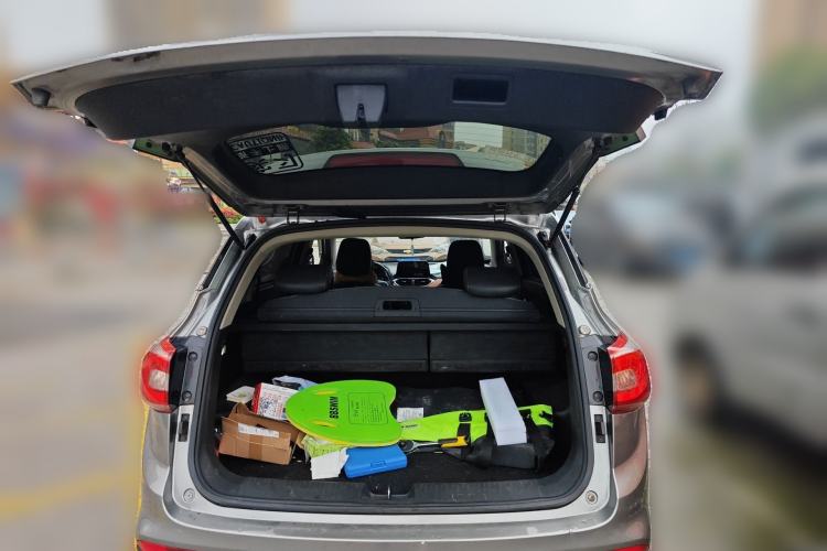 Used Baojun 510 2017 1.5L Automatic Luxury Model Trunk