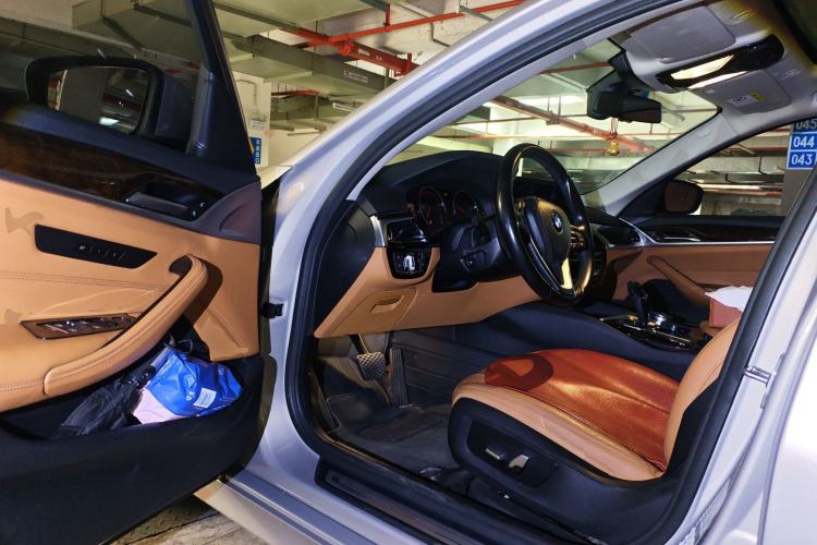 Used BMW 5 Series 2018 528Li Launch Special Edition
