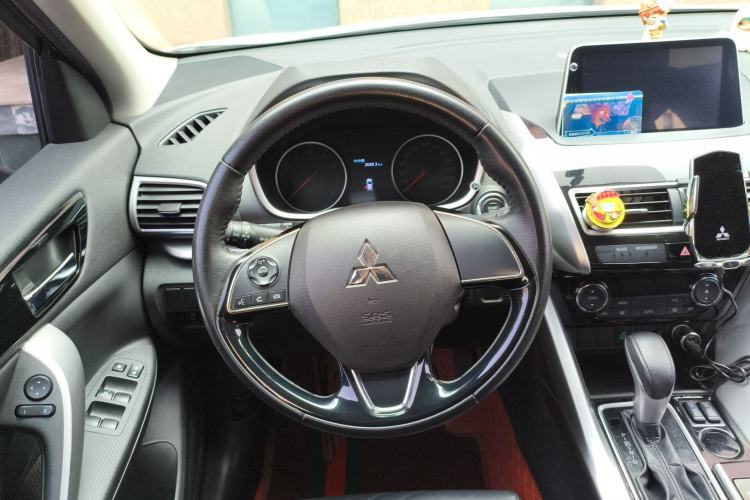 Used Mitsubishi Eclipse Cross 2018 1.5T CVT Two-Wheel Drive Dream Edition Steering Wheel