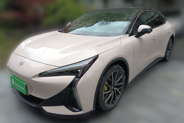 Used ARCFOX Alpha S5 2025 560MAX 185kW