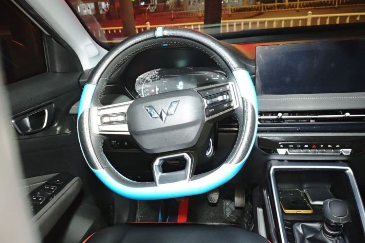 Used Wuling Alvez 2022 1.5L Manual Comfort Version
