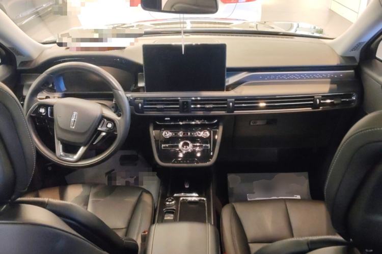 Used Lincoln Corsair 2022 2.0T Two-Wheel Drive Deluxe Edition Center Console