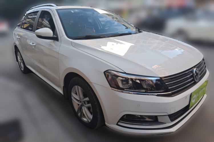 Used Volkswagen Gran Lavida 2015 1.6L Automatic Comfort Edition
