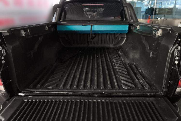 Used Great Wall Poer 2023 2.0T Commercial Version Automatic Diesel 4x4 Elite Long-Box GW4D20M