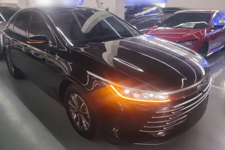 Used BYD Destroyer 05 2024 HONOR Edition DM-i 55KM Luxury Model Front Right 45 Deg