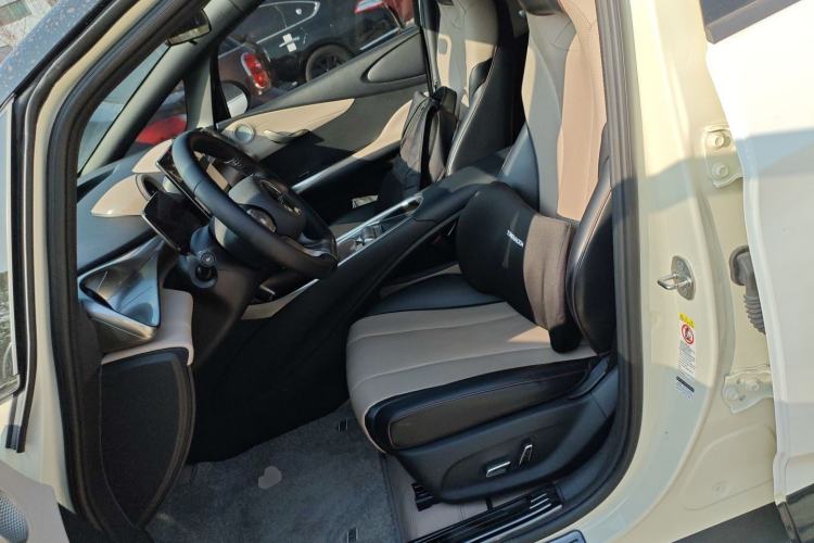 Used BYD Dolphin 2023 420 km Fashion Edition