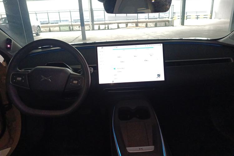 Used XPeng MONA M03 2025 600 with Ultra-Long Range Max Center Console