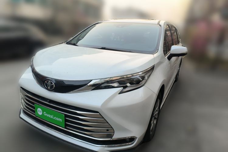 Used Toyota SIENNA 2024 2.5L Hybrid Comfort Edition