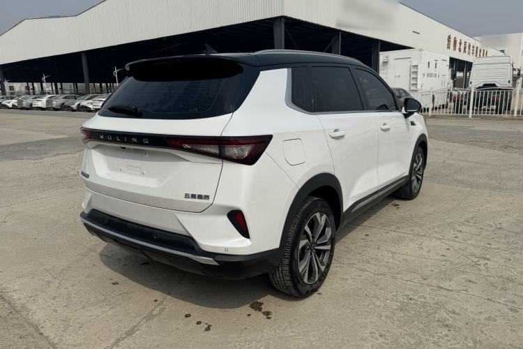 Used Wuling Asta 2021 1.5T CVT Star曜 Edition Exterior 6