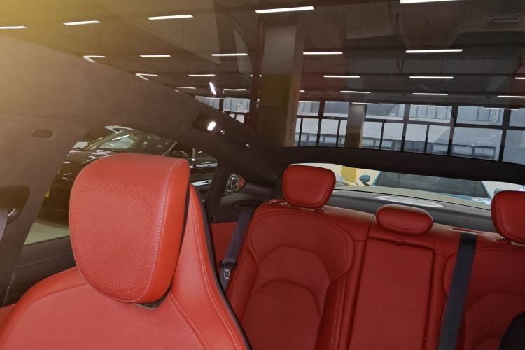 Used Xiaomi Auto SU7 2024 Four-Wheel Drive Ultra-Long Range Advanced Intelligent Driving Max Edition