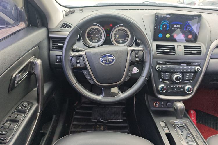 Used Bestune X80 2015 1.8T Automatic Luxury Model
