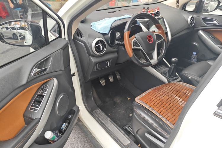 Used BYD Yuan 2016 1.5L Manual Comfort Model