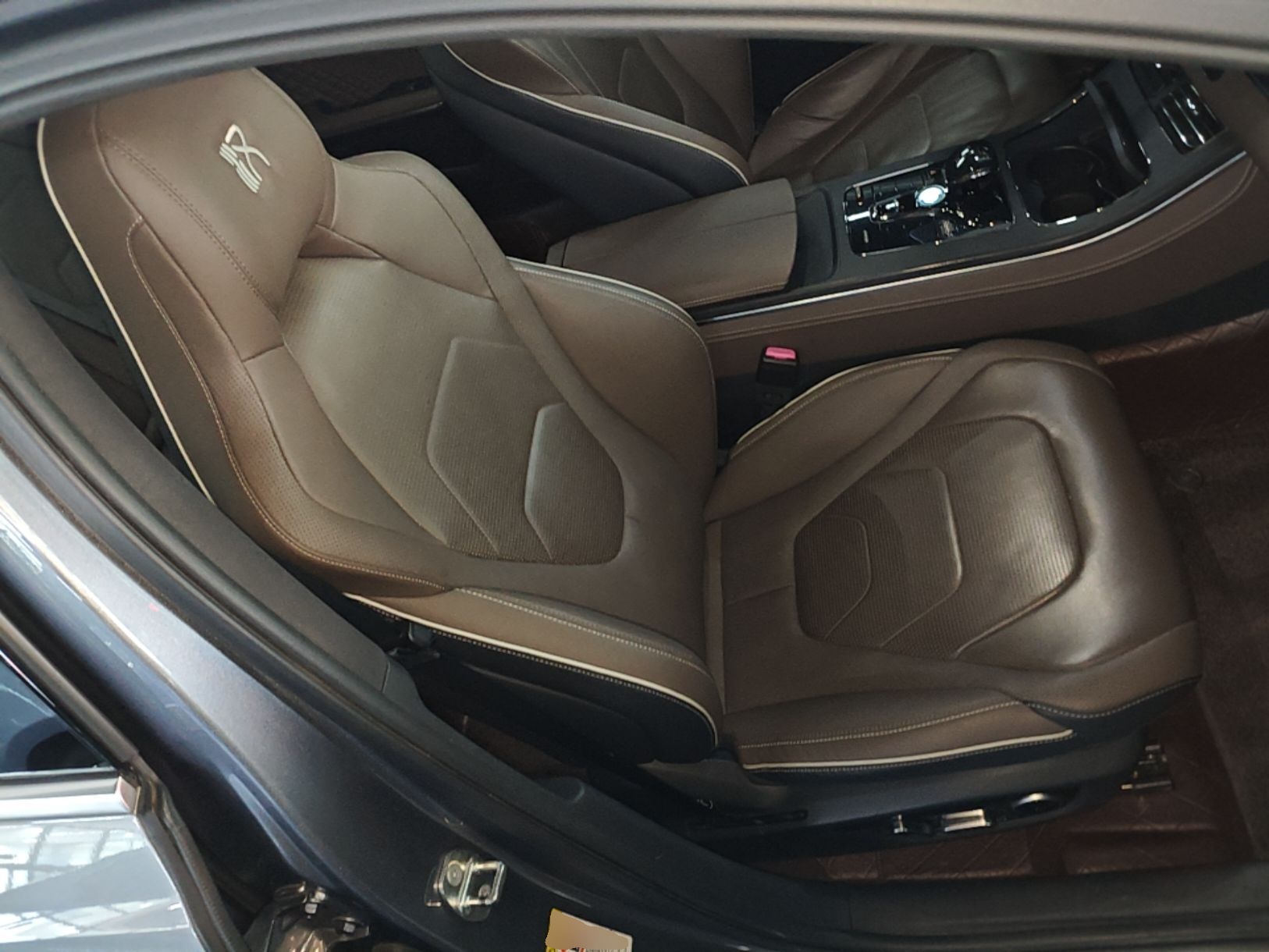 BYD Han 2022 DM-i 121KM Luxury Model — снимка 19