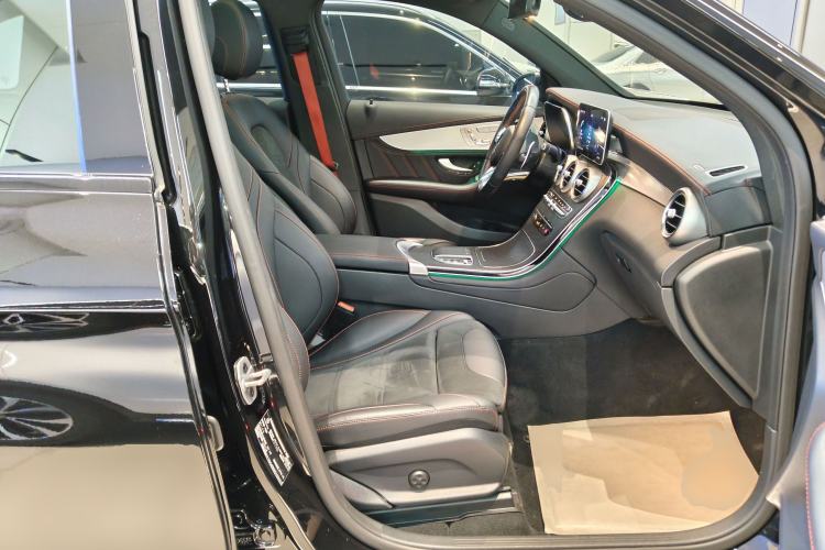 Used Mercedes-Benz GLC AMG 2022 AMG GLC 43 4MATIC Right Front Seat