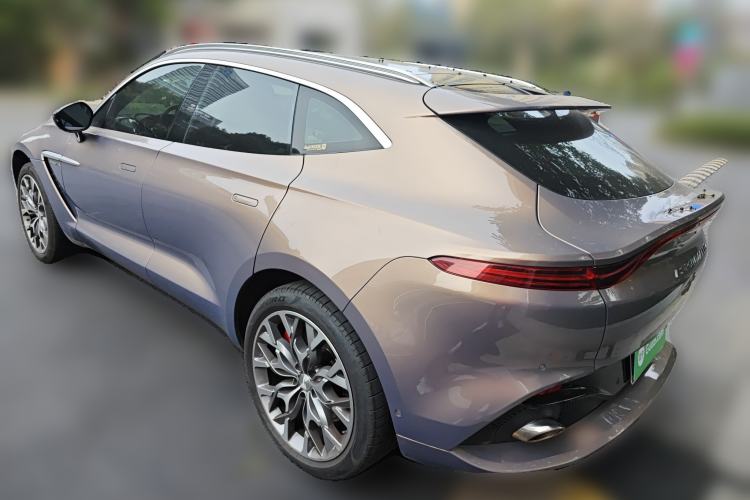 Used AstonMartin DBX 2022 3.0T STRAIGHT-SIX