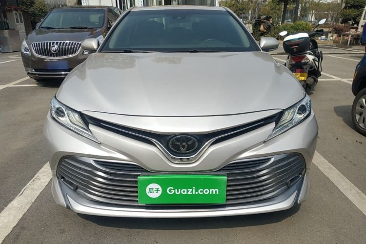 Used Toyota Camry 2019 2.0G Luxury Edition China V Standard