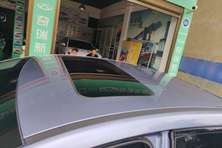 Used Nissan N6 2026 Model 180 Max Roof