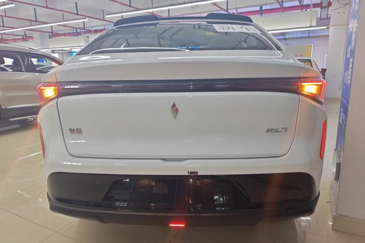 Used Livan 7 2024 450km Wealth Edition Rear