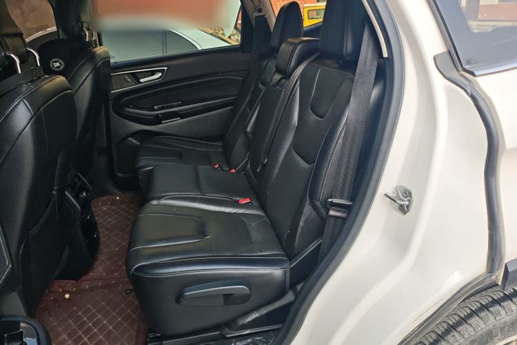 Used Ford Edge 2016 EcoBoost 245 Four-Wheel Drive Titanium 7-Seater
