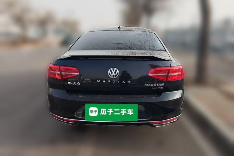 Used Volkswagen Magotan 2019 330TSI DSG Luxury Version China VI Standard Rear