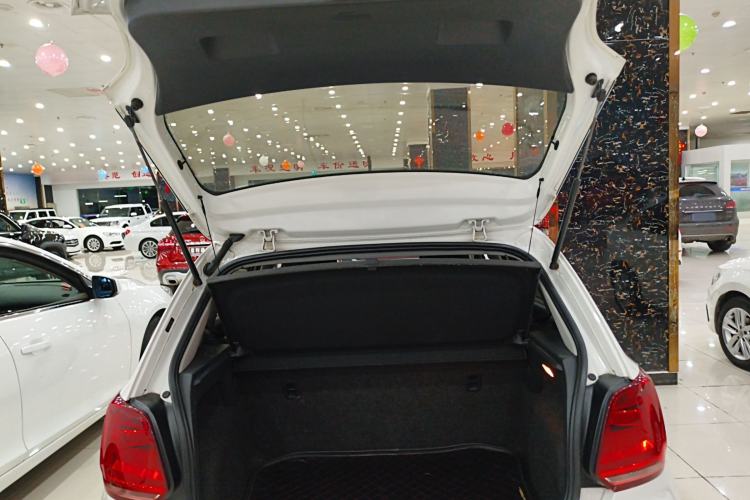 Used Volkswagen Polo 2016 1.4L Automatic Trendy Model
