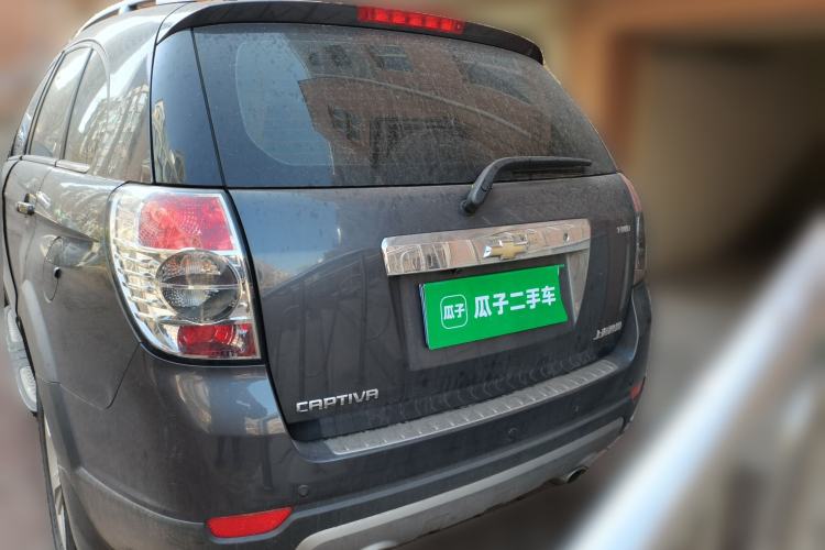 Used Chevrolet Captiva 2012 2.4L 4x4 Flagship Edition 7 Seats