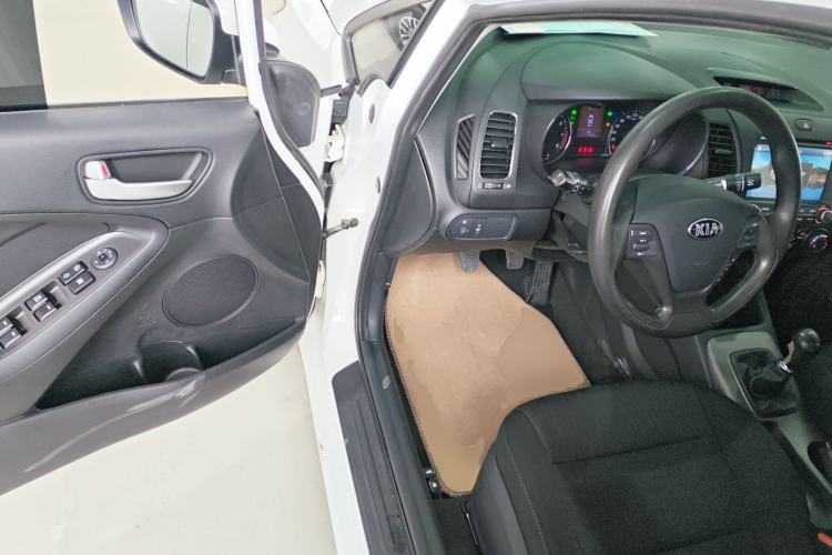 Used Kia K3 2015 1.6L Manual GL
