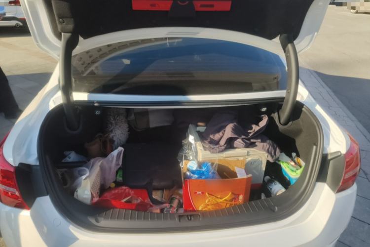 Used Hongqi H5 2020 1.5T DCT Flagship Edition Trunk