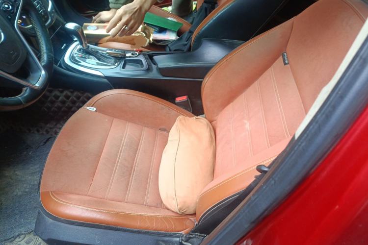 Used Buick Regal 2015 1.6T Elite Tech Model Left Front Seat