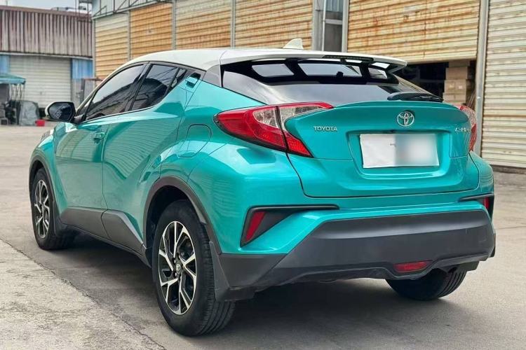 Used Toyota C-HR 2018 2.0L Leading with Sunroof China V Standard
