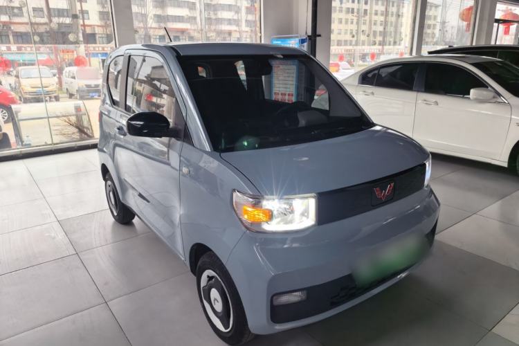 Used Wuling Hongguang MINIEV 2022 Easy Version Lithium Iron Phosphate
