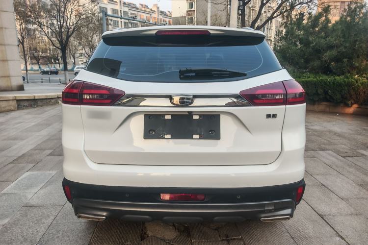 Used Geely Auto Emgrand X7 Sport 2020 1.8TD DCT Two-Wheel Drive Smart Connect 4G-Enabled Version
