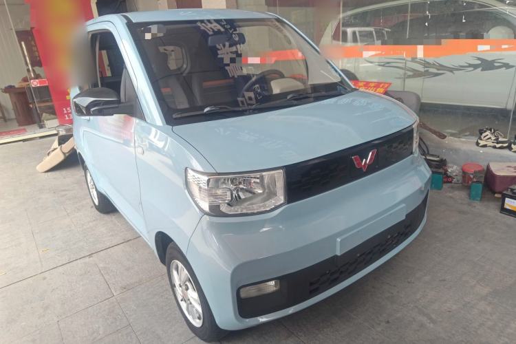 Used Wuling Hongguang MINIEV 2020 Freedom Version Lithium Iron Phosphate Front Right 45 Deg