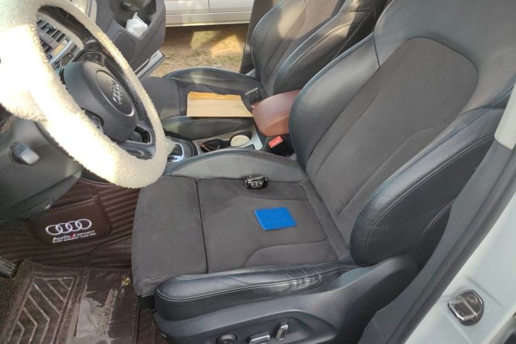 Used Audi Q3 2016 40 TFSI quattro all-wheel-drive sport model
