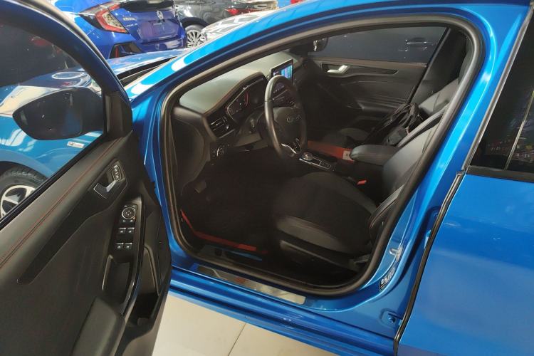 Used Ford Focus 2021 Sedan EcoBoost 180 Automatic ST Line