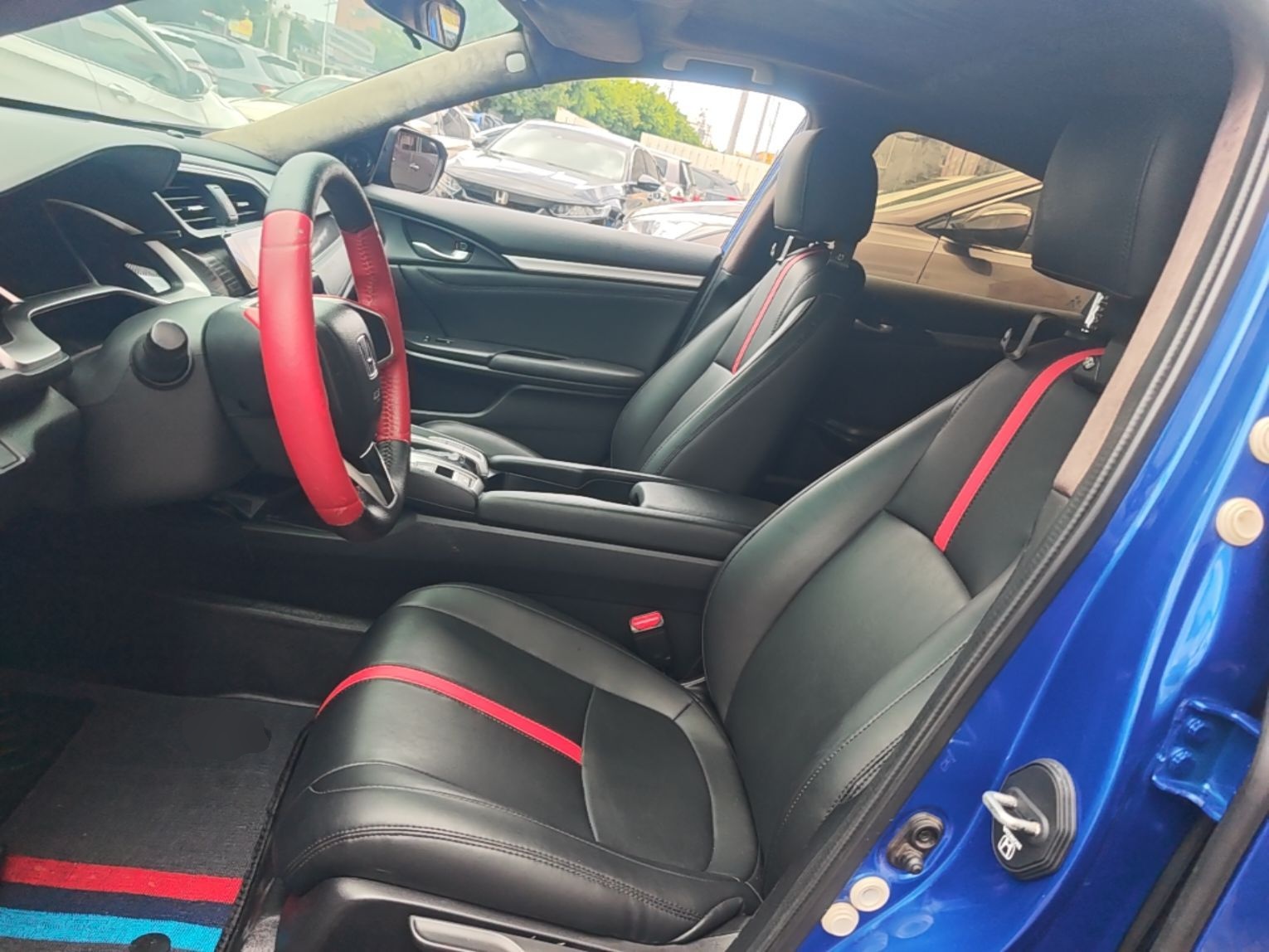 Avant de la voiture
