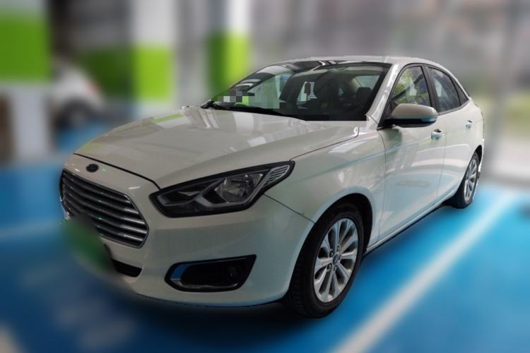 Used Ford Escort 2015 1.5L Automatic Fashion Model